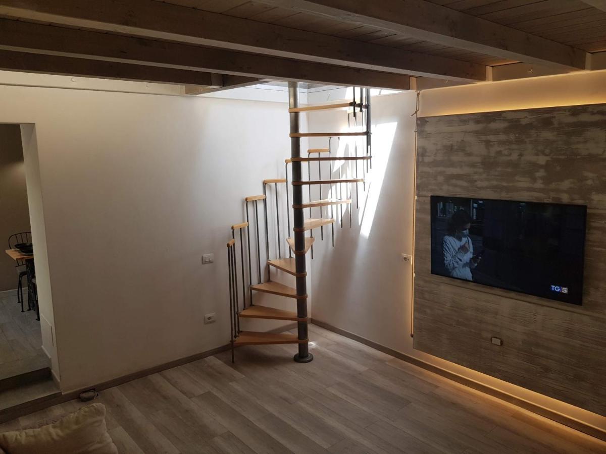 Вілла Lisa House Катанія Екстер'єр фото